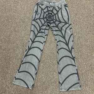 95Trafikking Gray Spider Web Pattern Pants